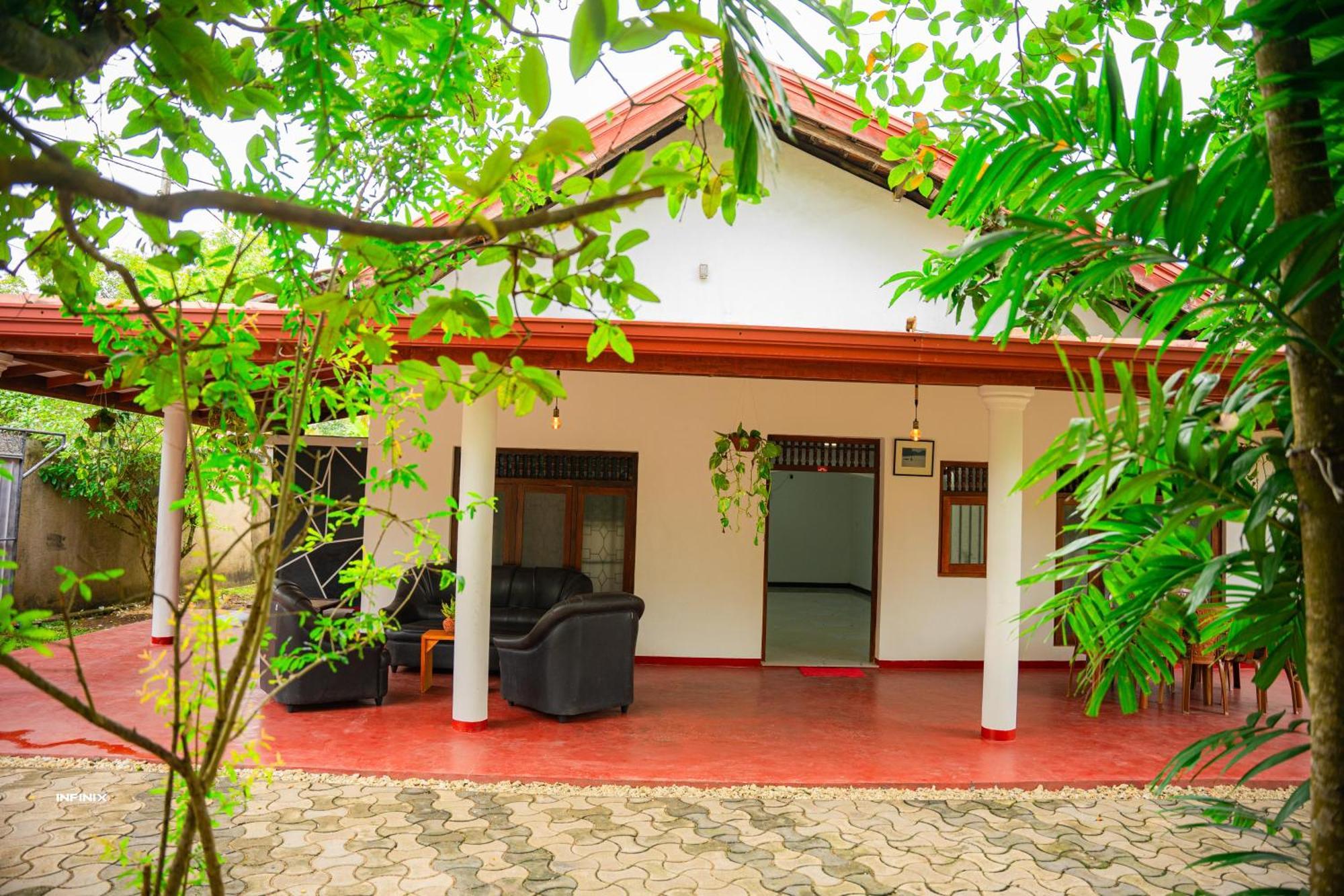 Hanguk Villa Mirissa Esterno foto